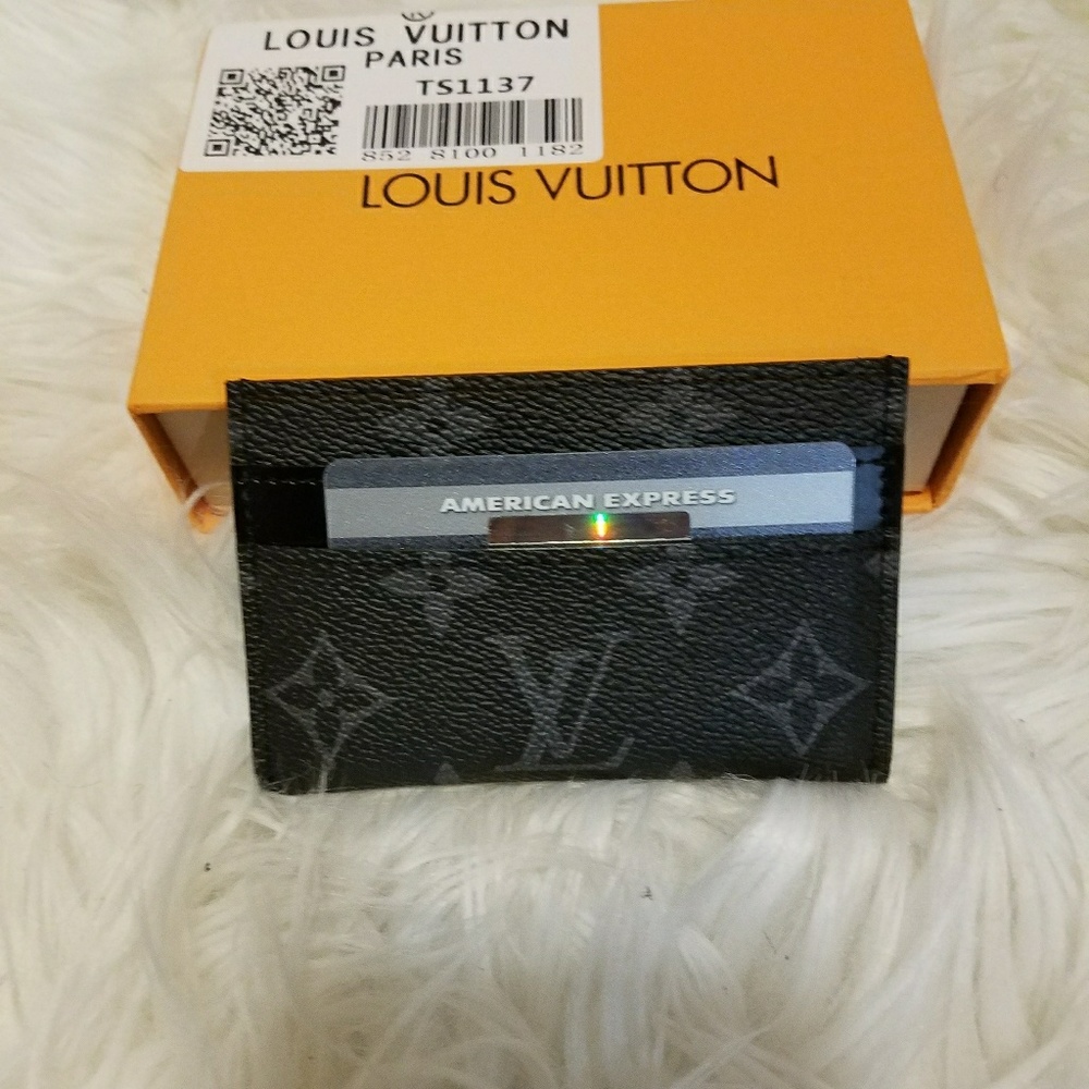 Lv Card Holder (PORTE CARTES DOUBLE) - Picture 5 of 8